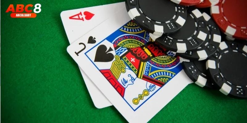 Bàn Blackjack ABC8 mang đến cảm giác sòng bài thực thụ